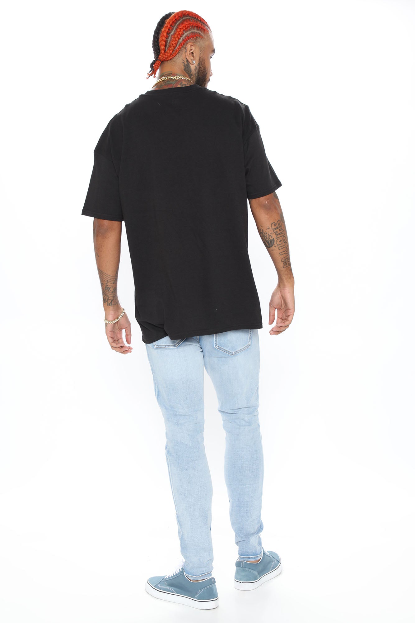 08-18-20Studio1_CE_DJ_13-02-45_119_EPBTS2036567_LightWash_P_11_RA.jpg