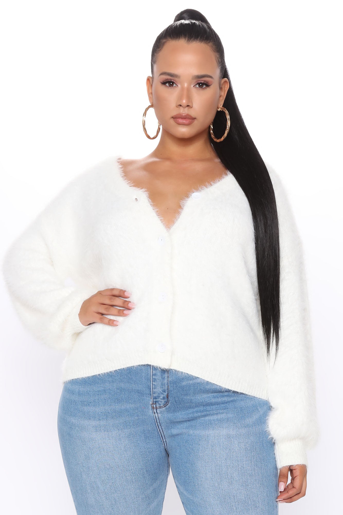 09-17-20Studio3_AP_RS_11-36-47_26_EY7608_Ivory_0827_PLUS_CROP_NT.jpg