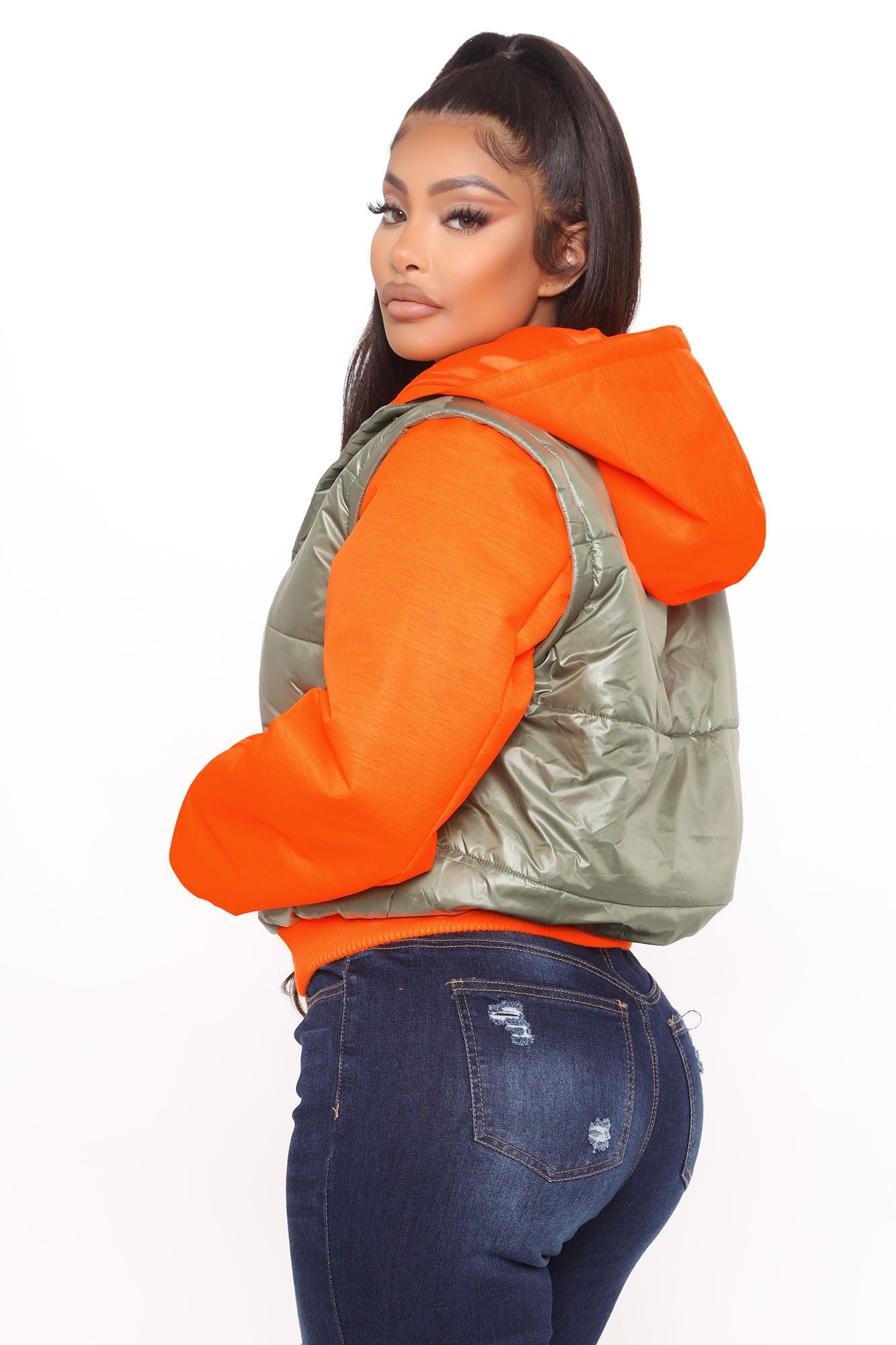 10-14-20Studio1_EF_SA_11-57-25_1_JKJR1589FN_OrangeCombo-CC_10_JF_RG.jpg