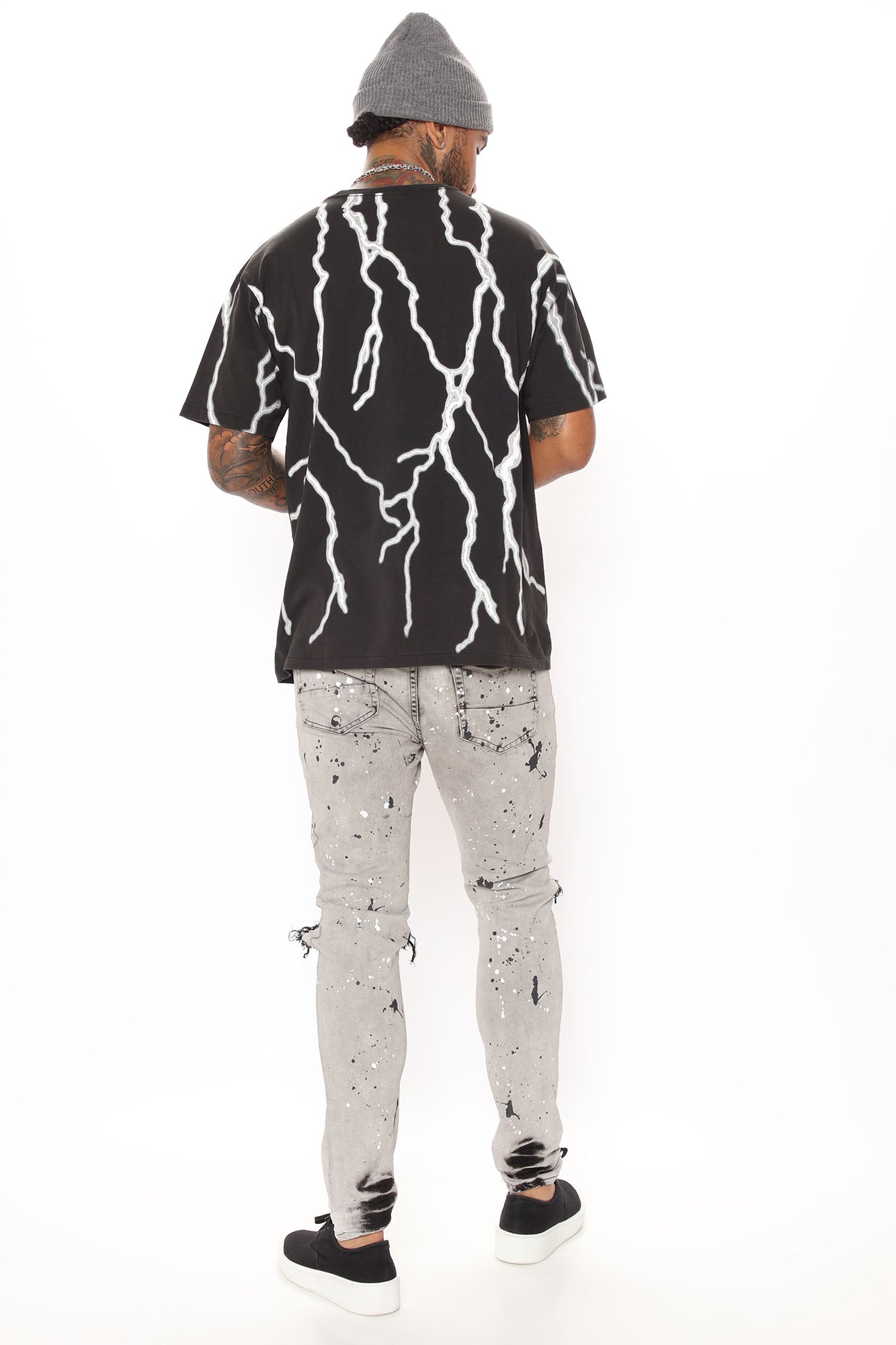 10-22-20Studio3_CE_RL_09-53-13_34_FN12J_Grey_66622__RA.jpg