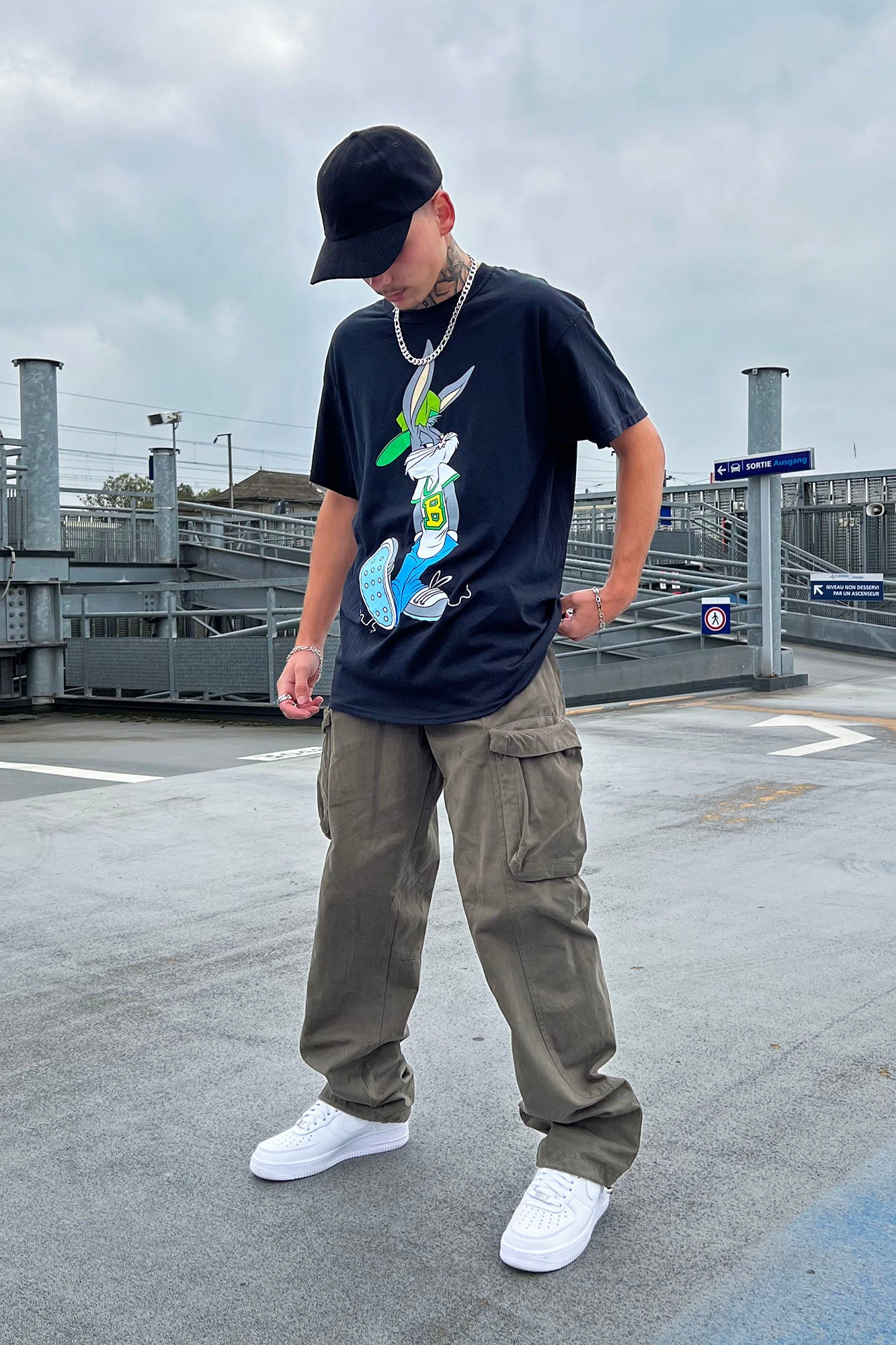 BugsBunnyI_mReadyShortSleeveTee_mer_6c823e48-9bd2-459c-a09e-efc00581598c.jpg