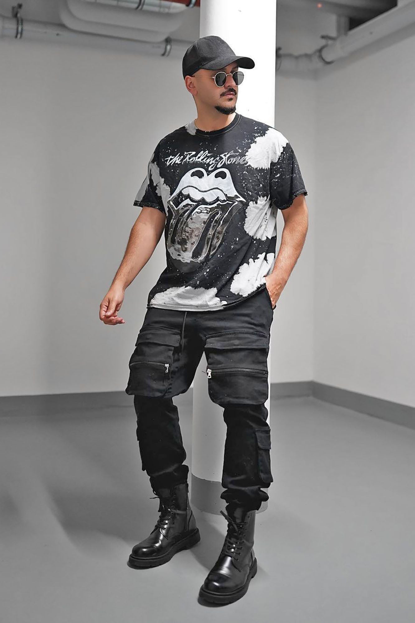 VintageRollingStonesShortSleeveTee-Black_MER_2.jpg