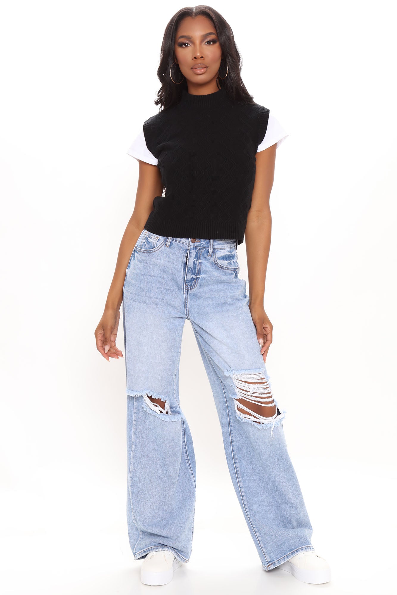 03-03-21Studio1_RM_ON_11-00-29_10_1221792FN_Black_3856_JK-1.jpg