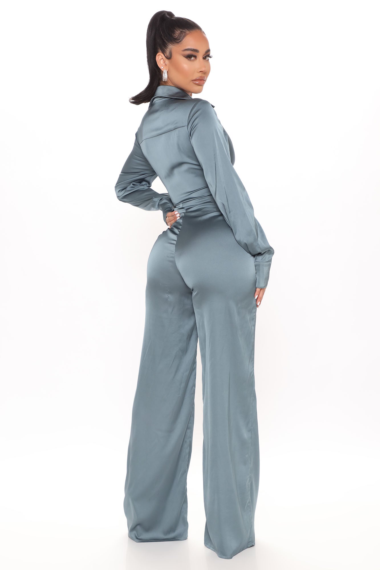 12-16-20Studio2_RT_TB_11-59-40_18_JPS10941_Teal_16006_WG.jpg