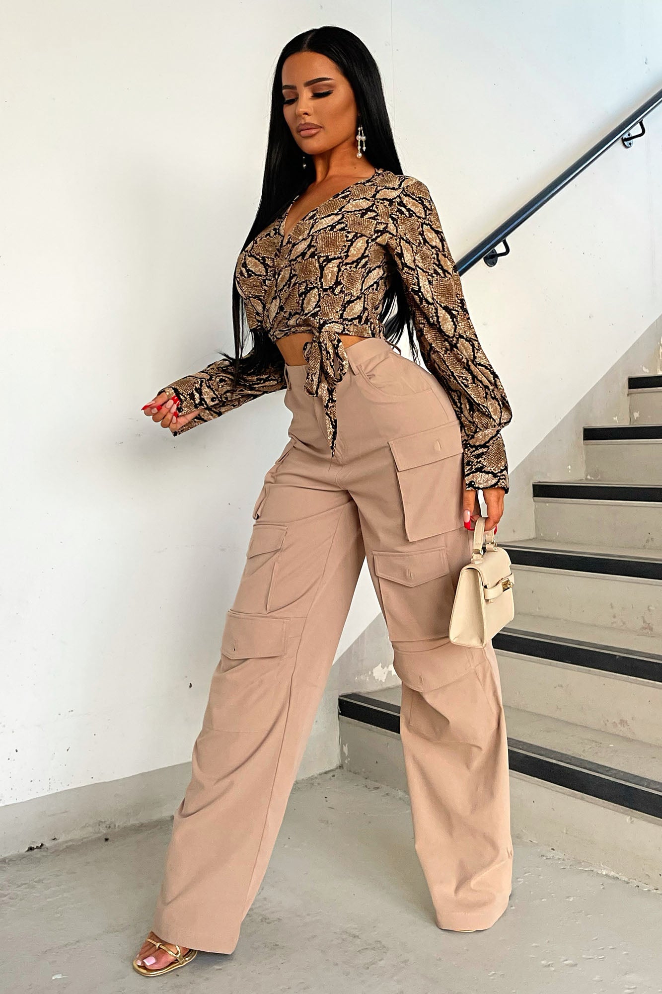 RightInPlainSightWrapBlouse-Browncombo_MER.jpg
