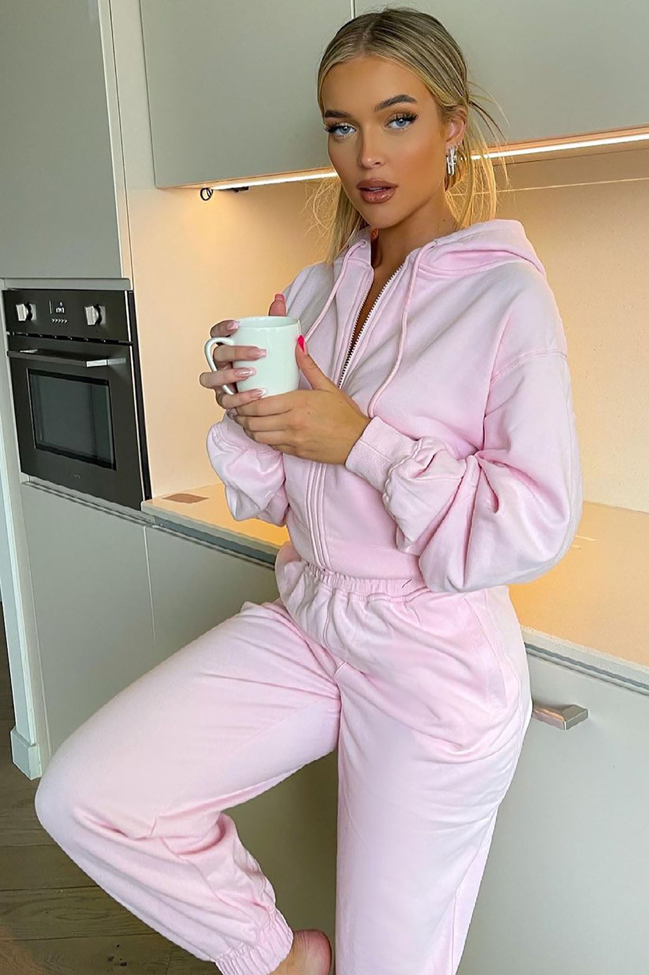TrainingOversizedActiveJogger-Pink_MER.jpg
